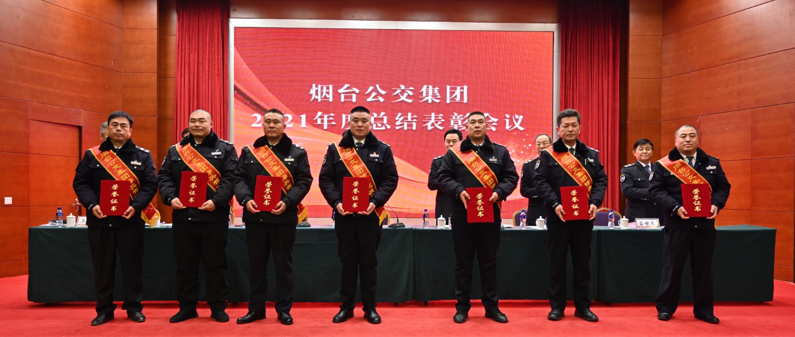 標(biāo)兵駕駛員.jpg